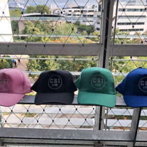 Casquette à logo CSI brodé